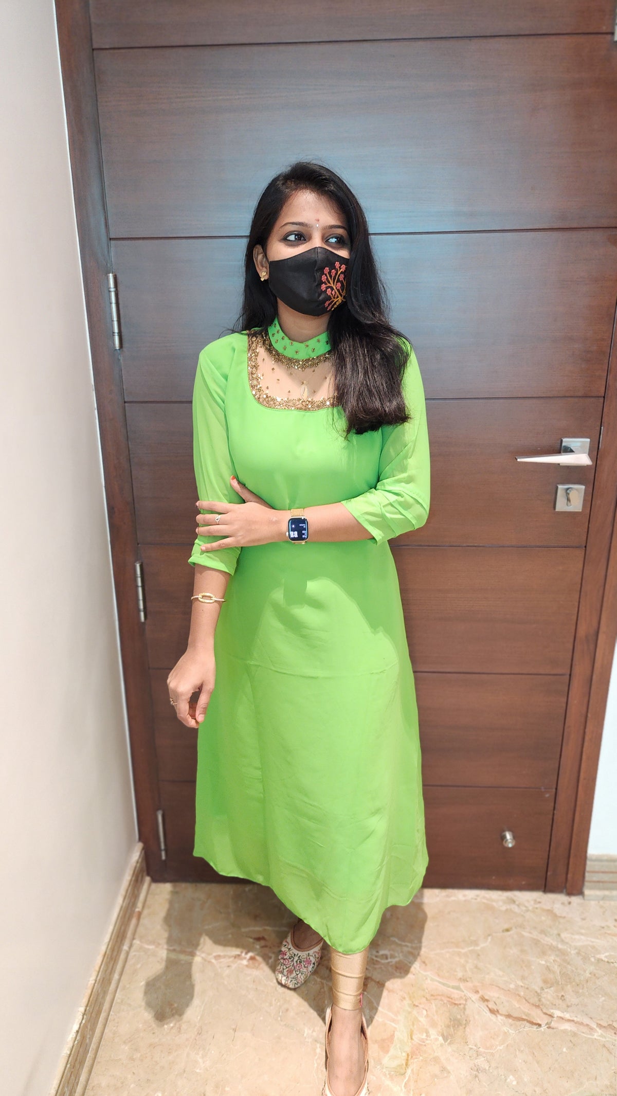 Jewel Neck kurti (8879)c2