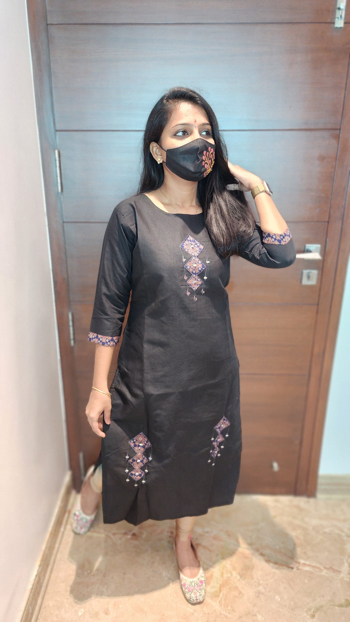 Hand embroidery kurti - Kite Theme (9360)c4