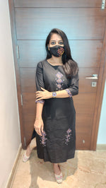 Hand embroidery kurti - Kite Theme (9360)c4