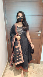 Kolam Salwar Set(Kurti+Dupatta)(9001)