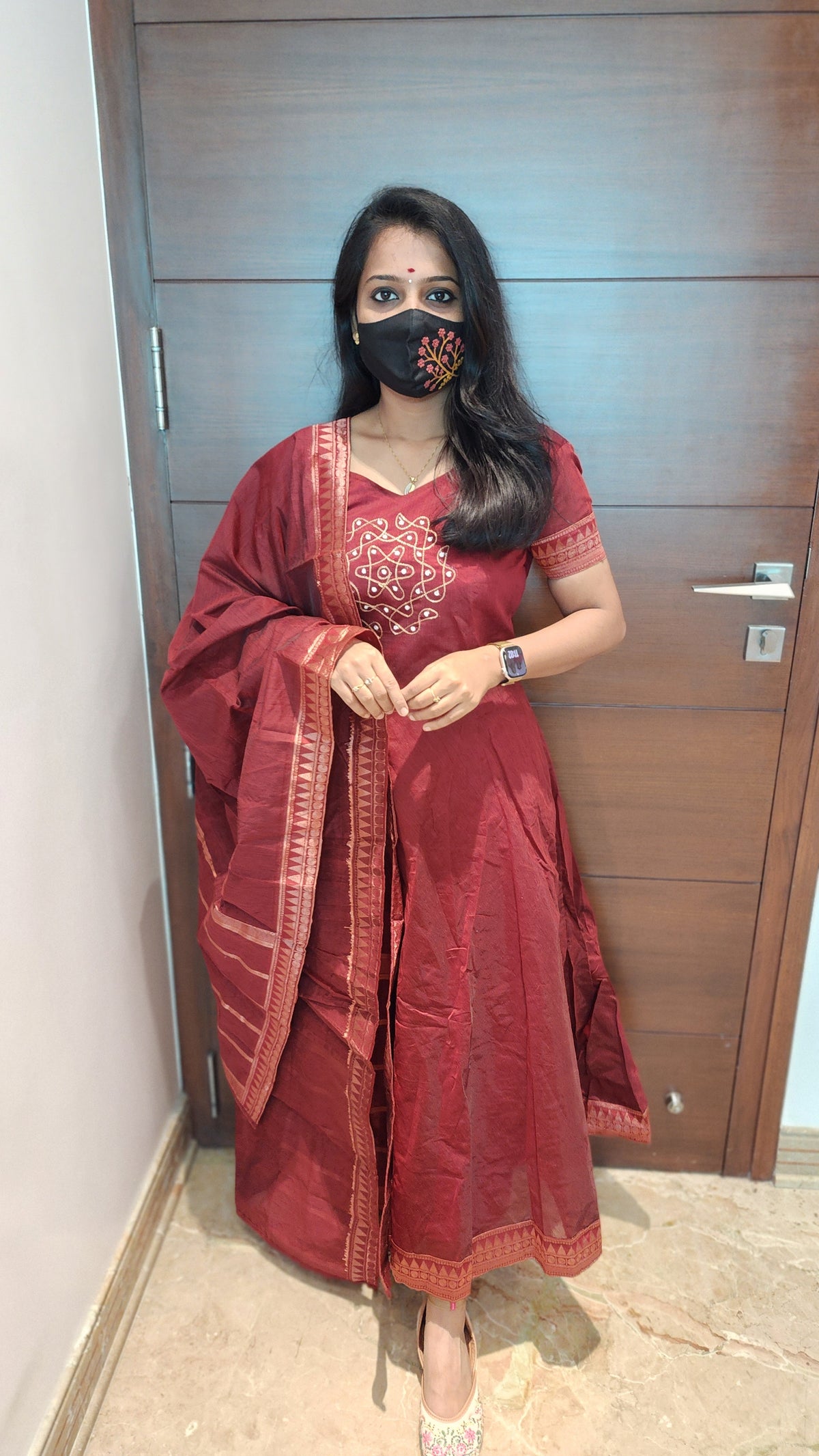 Kolam Salwar Set(Kurti+Dupatta)(9002)