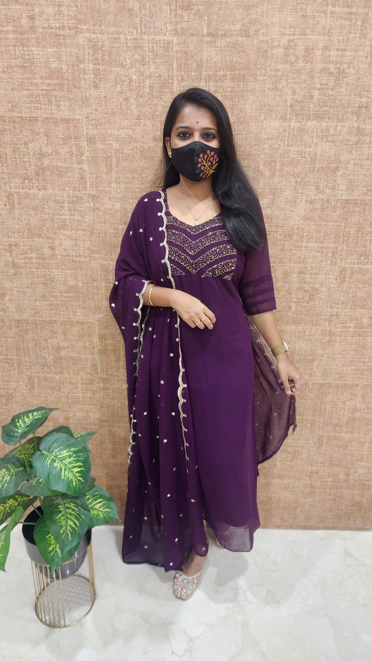 Ethnic Salwar set (Kurti+Dupatta) (9180)