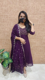 Ethnic Salwar set (Kurti+Dupatta) (9180)