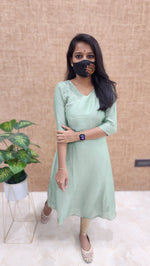 Handwork Kurti -Party wear Kurti (9302)