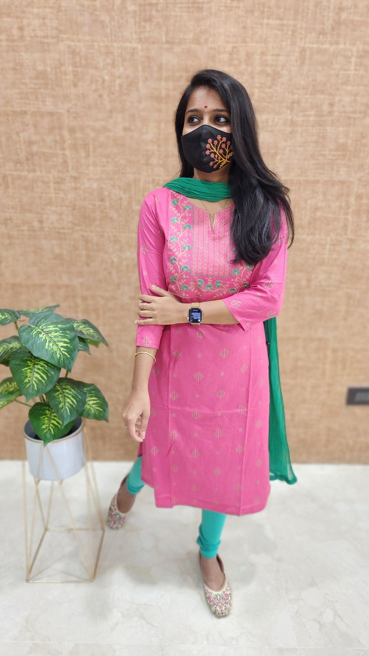 Office Wear - Embroidery (9318)