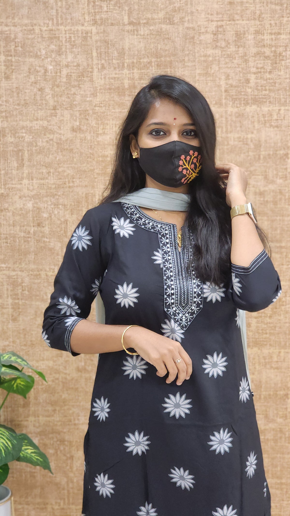 Office Wear - Embroidery (9384)