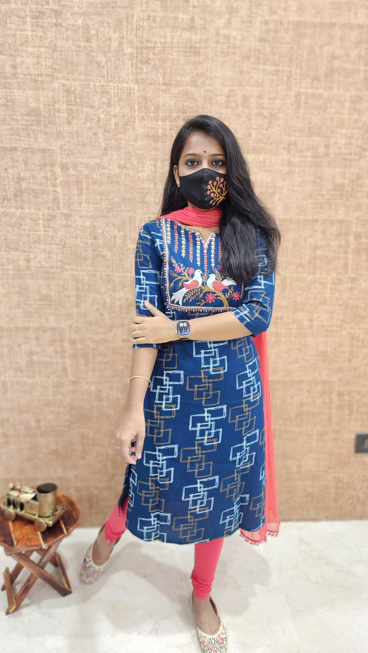 Office Wear - Embroidery (9525)