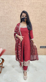 Ethnic Salwar Set (11092)