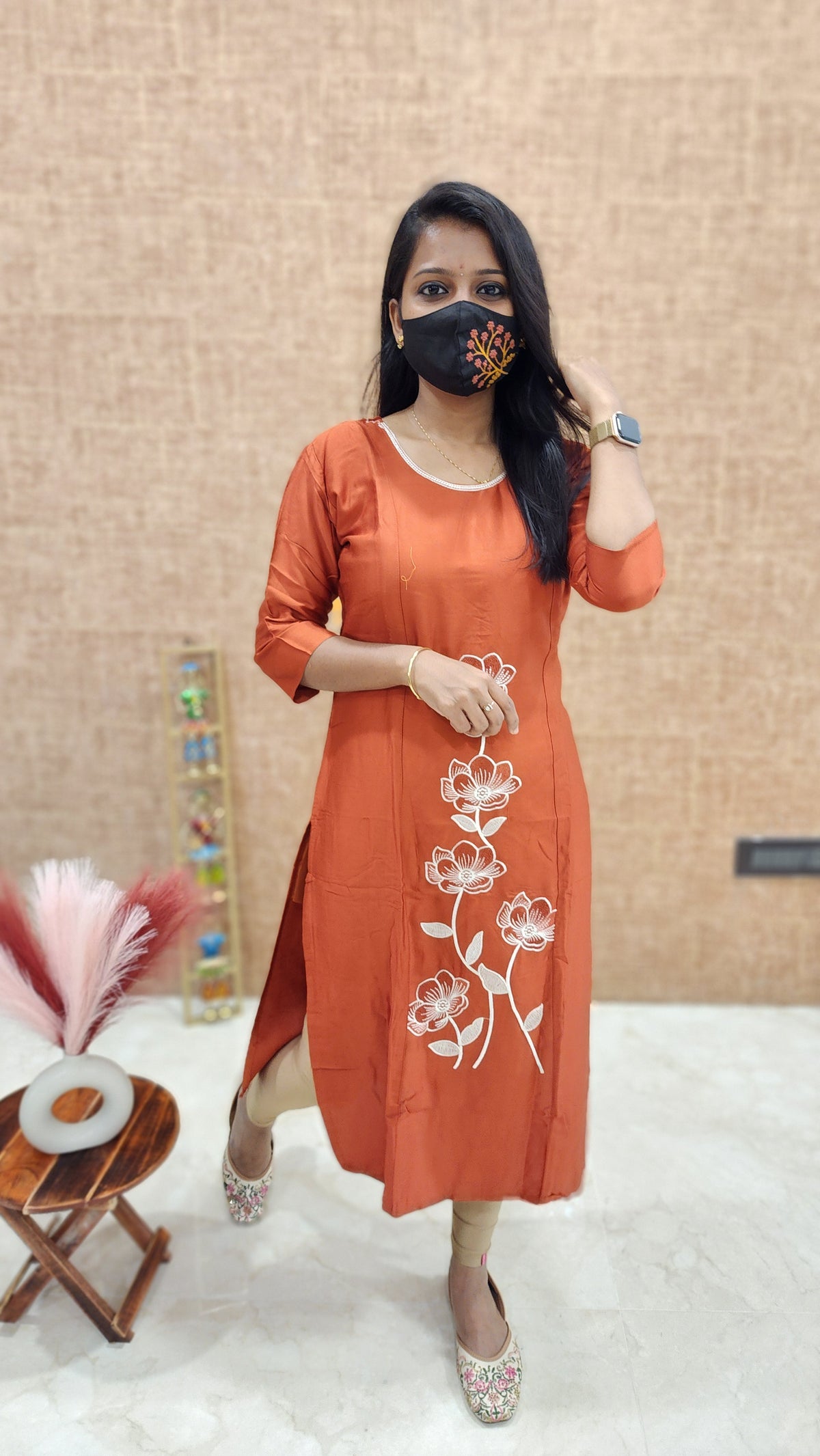 Hand embroidery kurti(9655)
