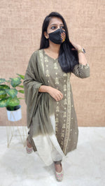 *Ethnic Salwar Set (9749)*