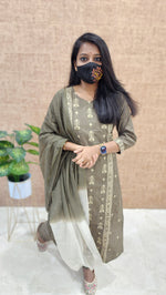 *Ethnic Salwar Set (9749)*