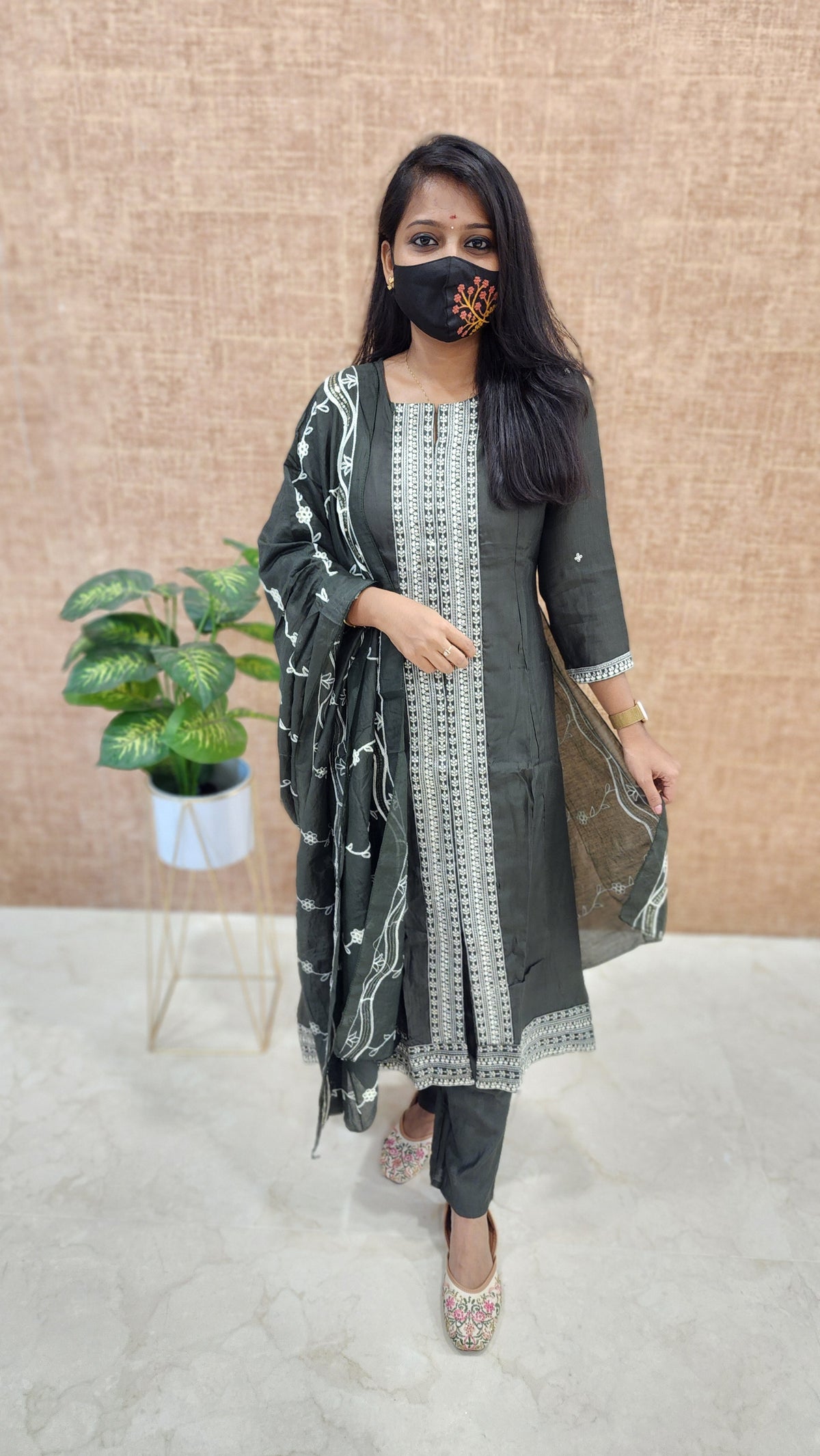 Ethnic Salwar Set (9708)c2