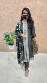 Ethnic Salwar Set (9708)c2