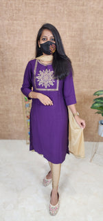 Office Wear - Embroidery (9967)