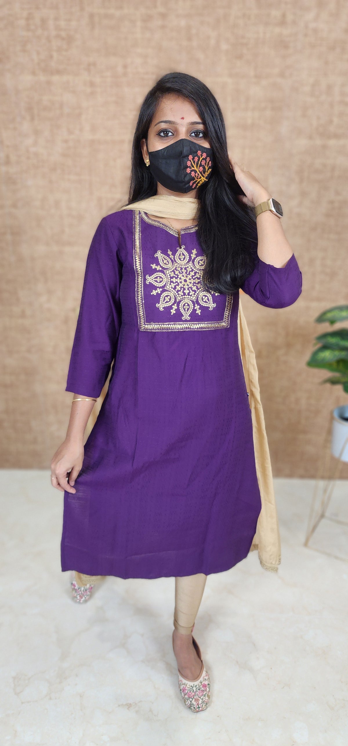 Office Wear - Embroidery (9967)