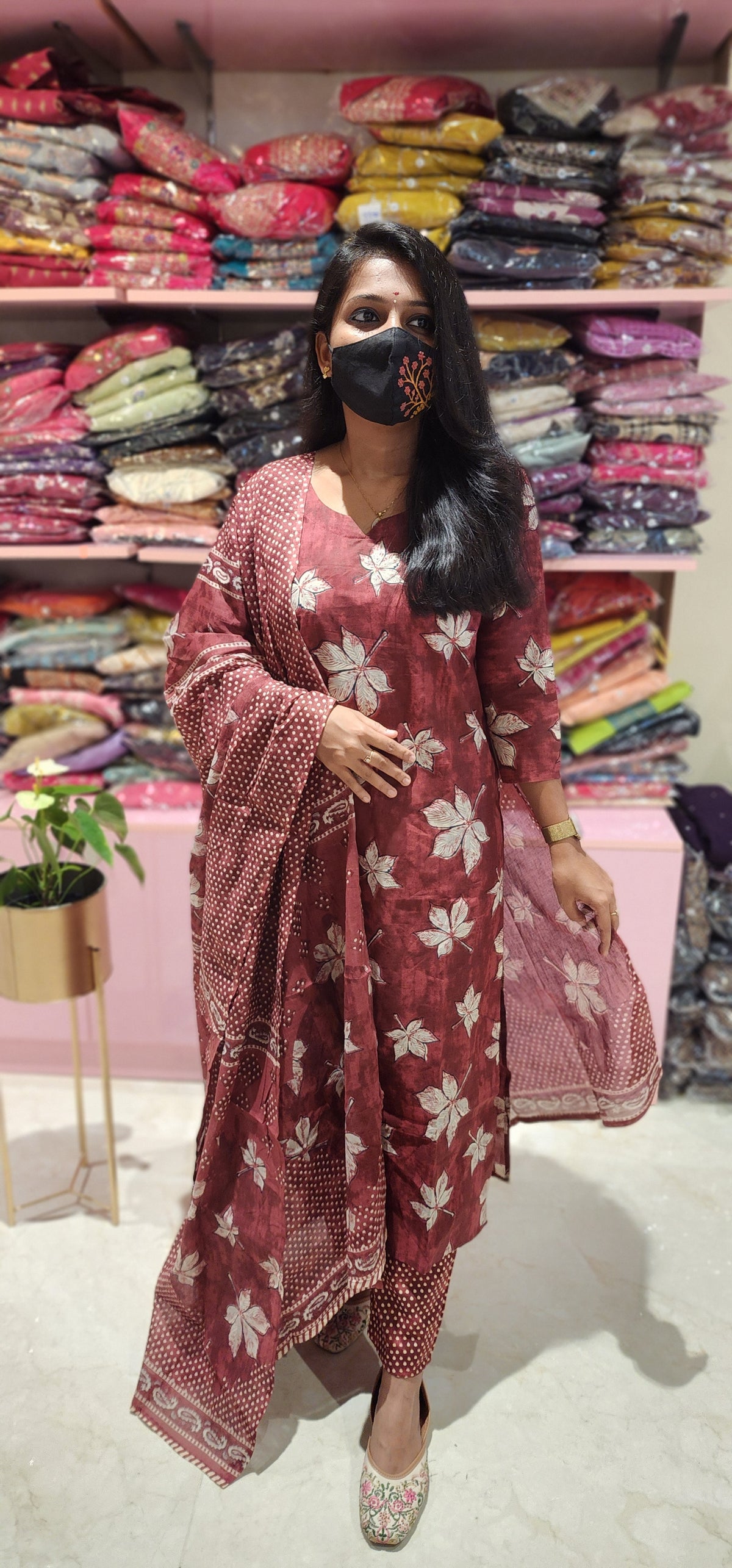 Salwar Set (9977)