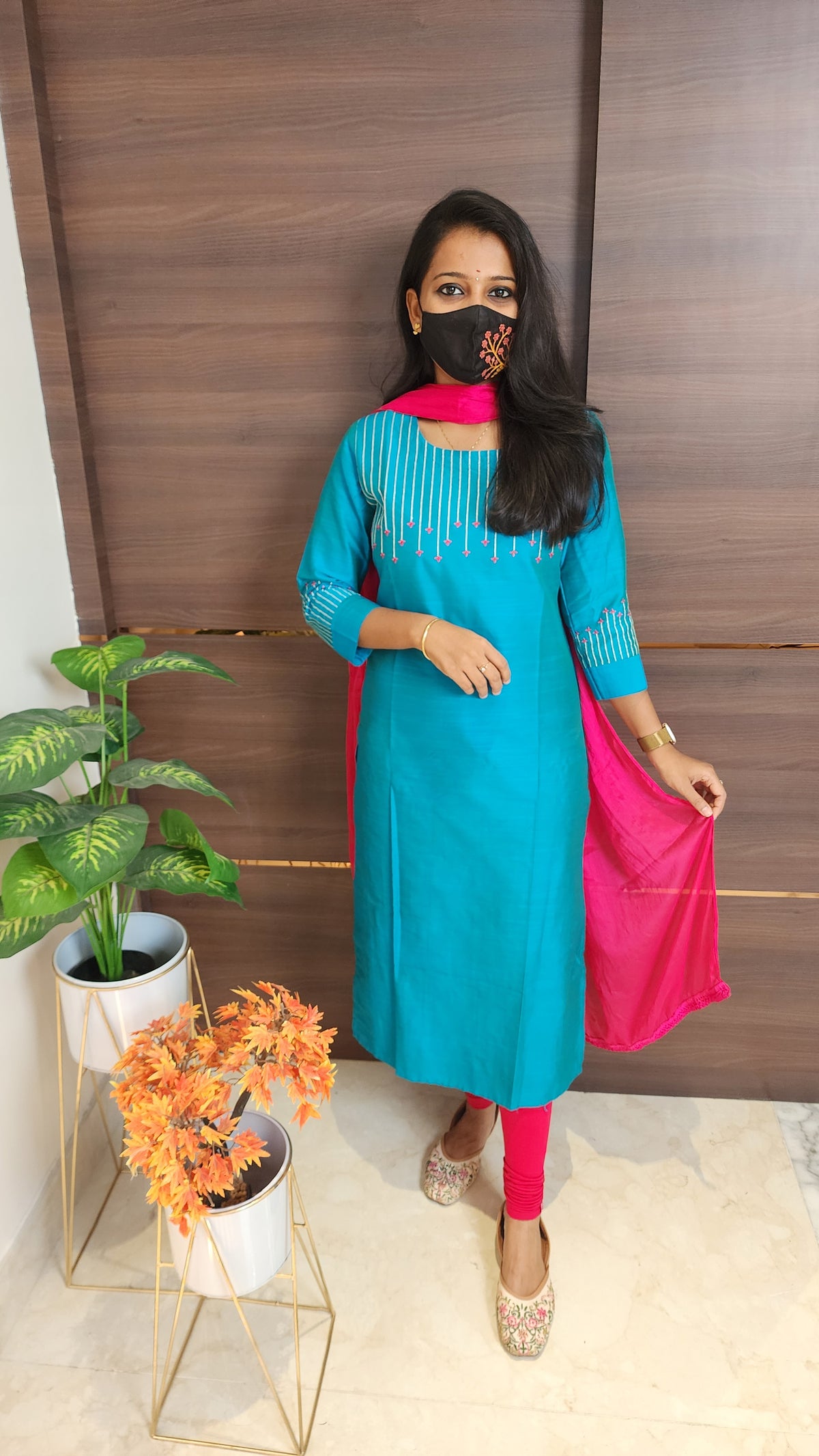 Office Wear kurti-Embroidery kurti(10000)