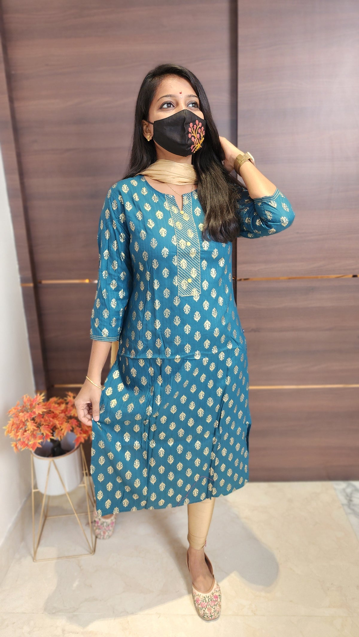 Office Wear kurti-Embroidery kurti(10033)c2
