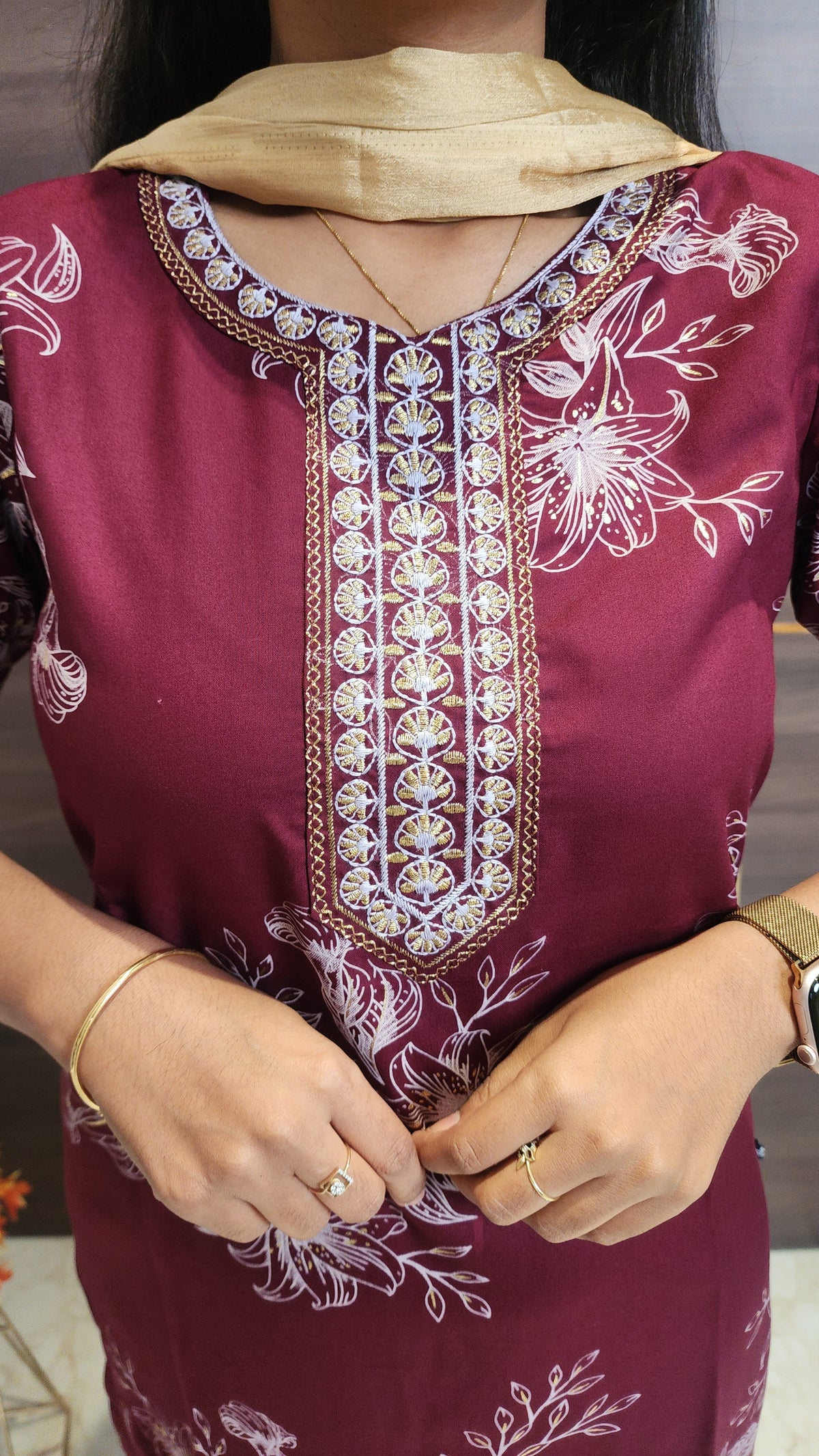 Office Wear kurti-Embroidery kurti(10035)c