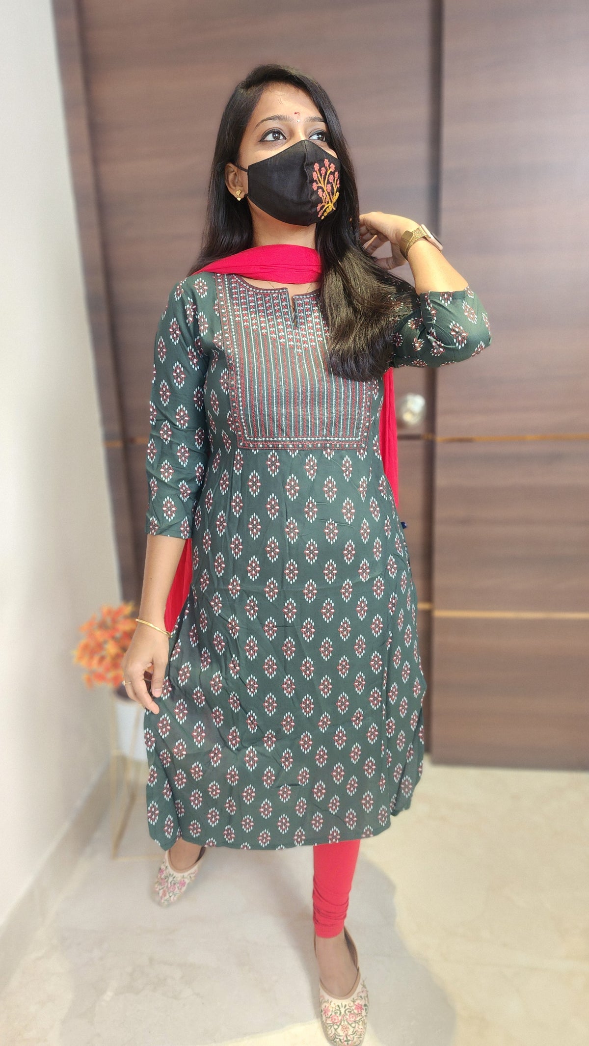 Office Wear kurti-Embroidery kurti(10034)c2