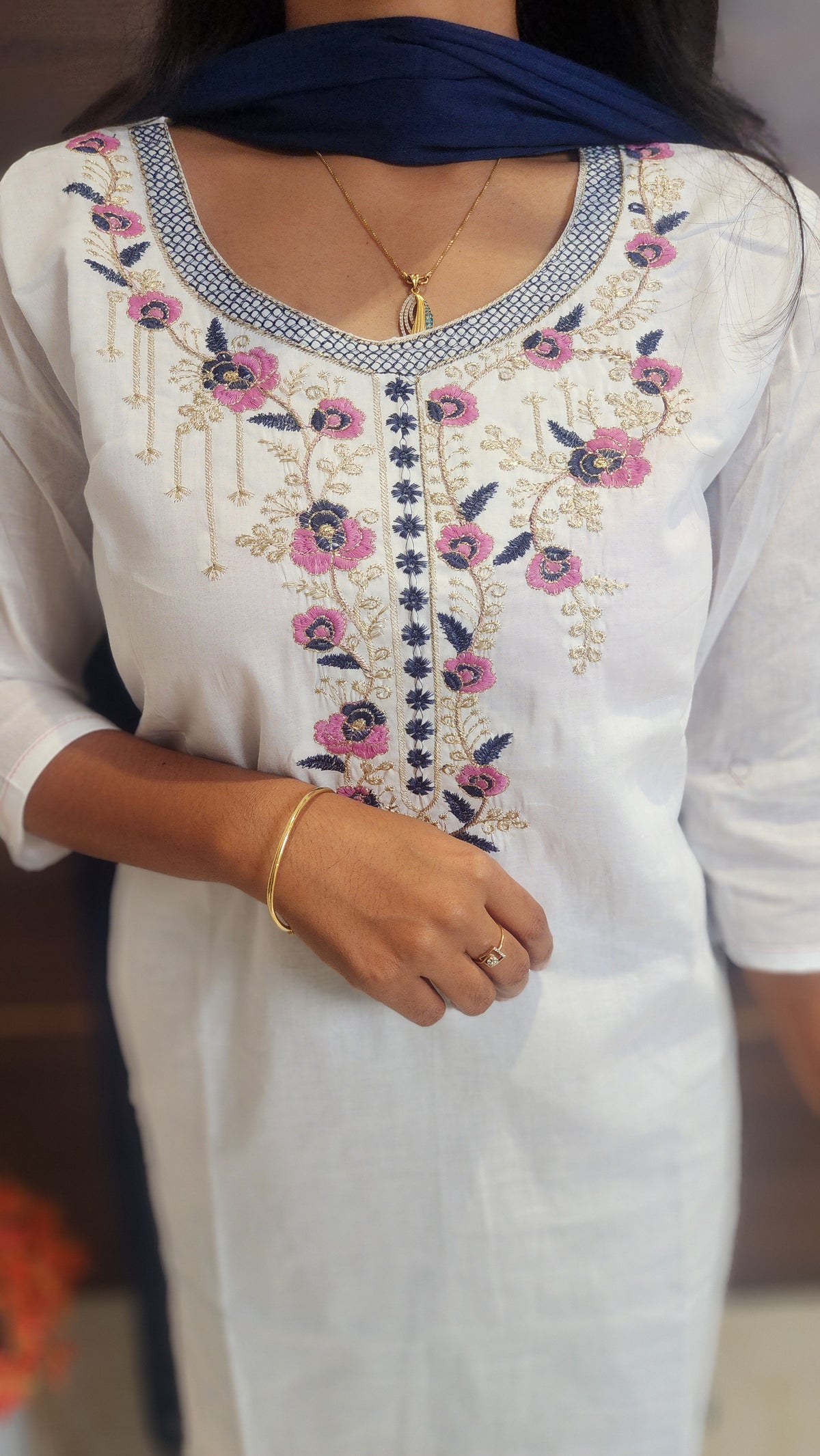 Office Wear kurti-Embroidery kurti(10036)