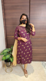 Office Wear kurti-Embroidery kurti(10152)