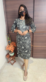 Office Wear kurti-Embroidery kurti(10260)
