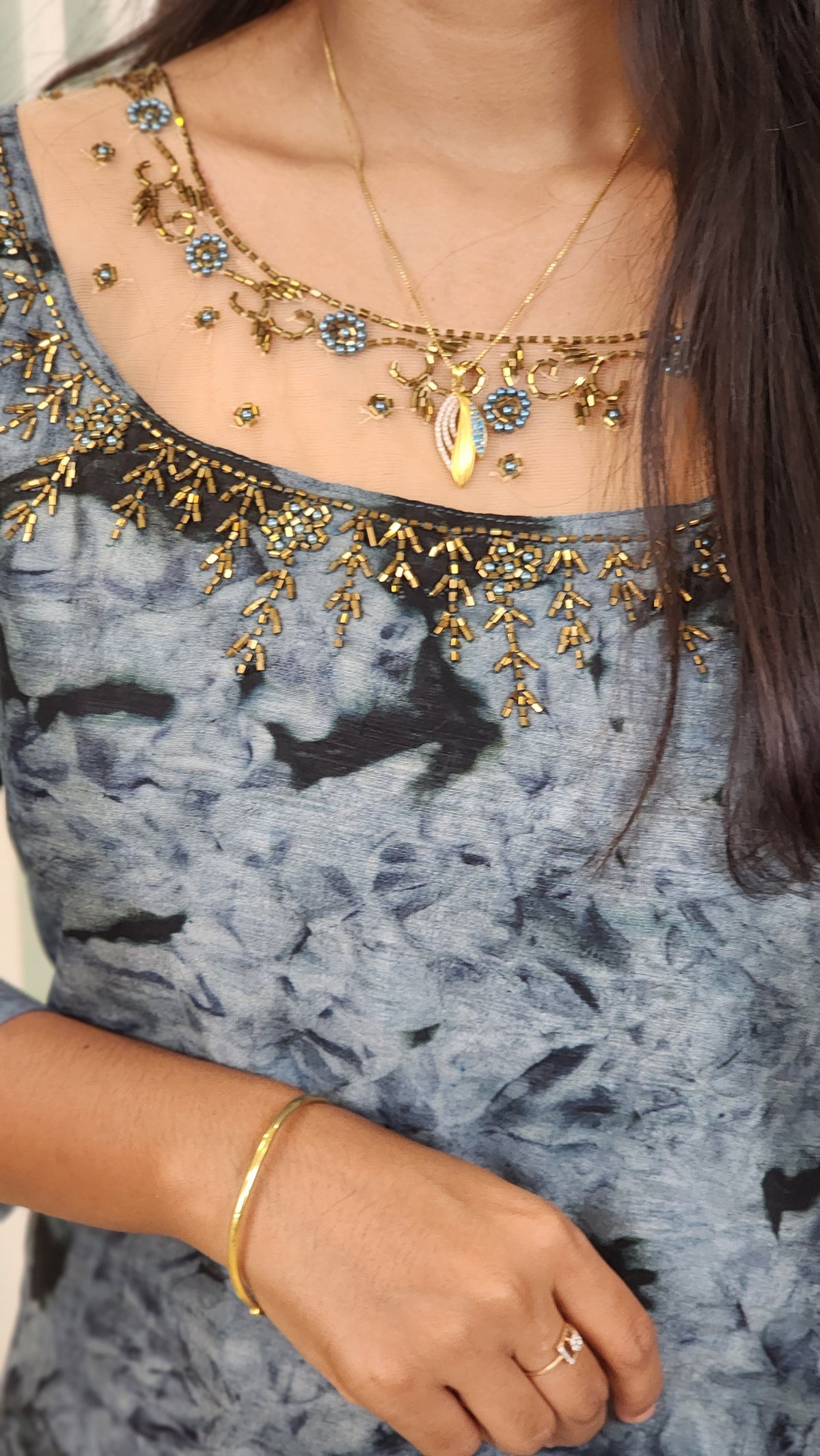 Ethnic Festive Wear -Jewel Neck Kurti (10420)c
