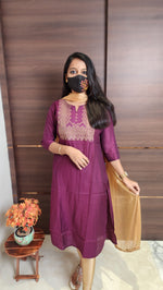 Office Wear kurti-Embroidery kurti(10642)c