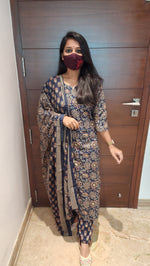 Ethnic Salwar Set (10721)c