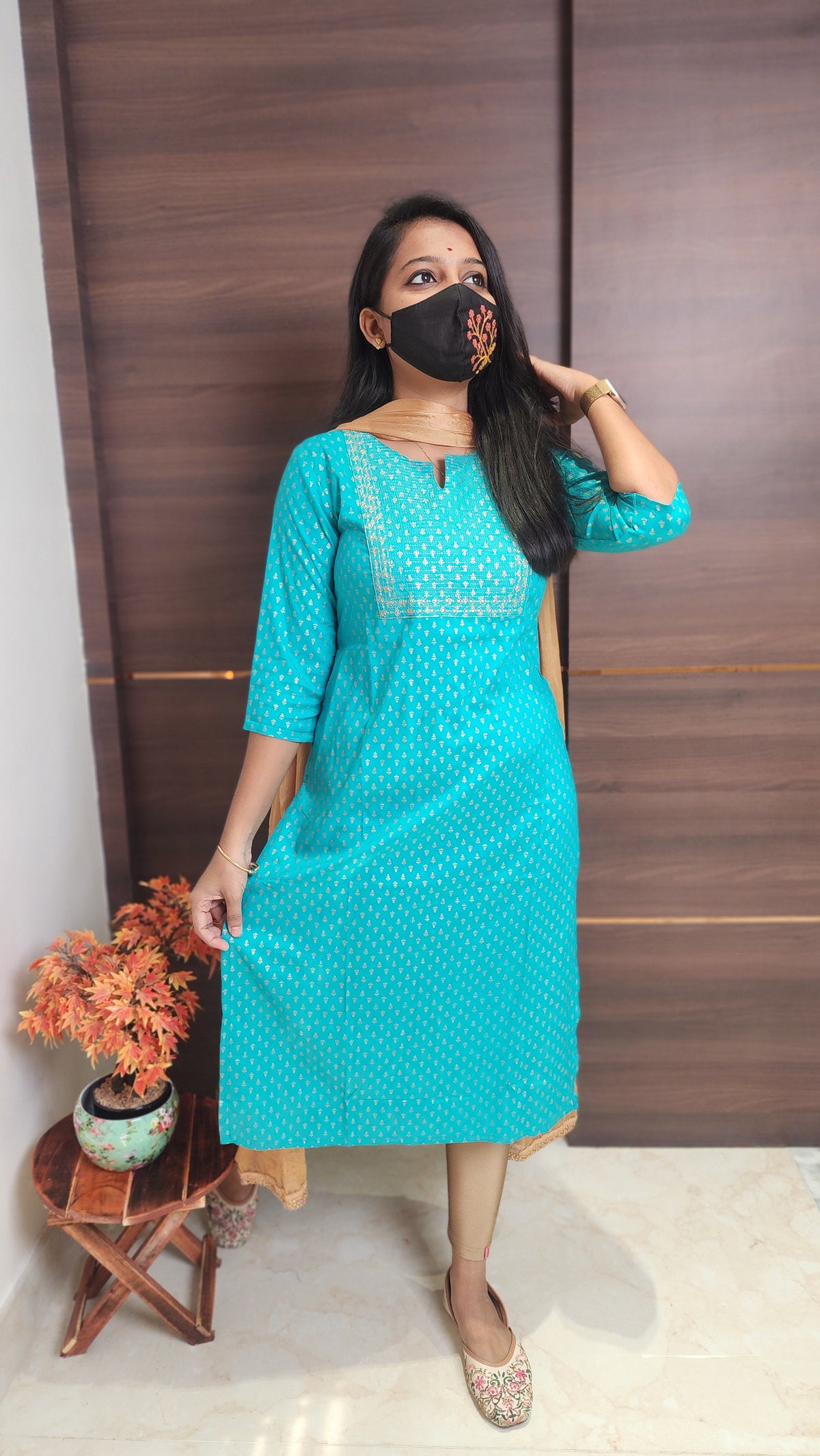 Office Wear - Embroidery (10729)c3