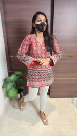 Western Short top (10900)