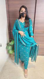Ethnic Salwar Set (10879)c