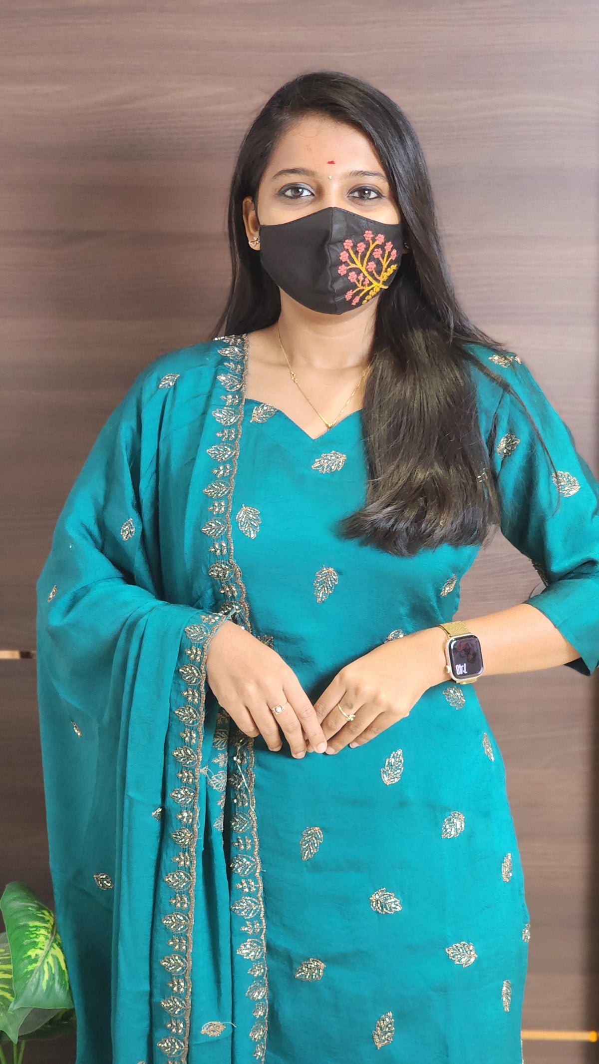 Ethnic Salwar Set (10879)c