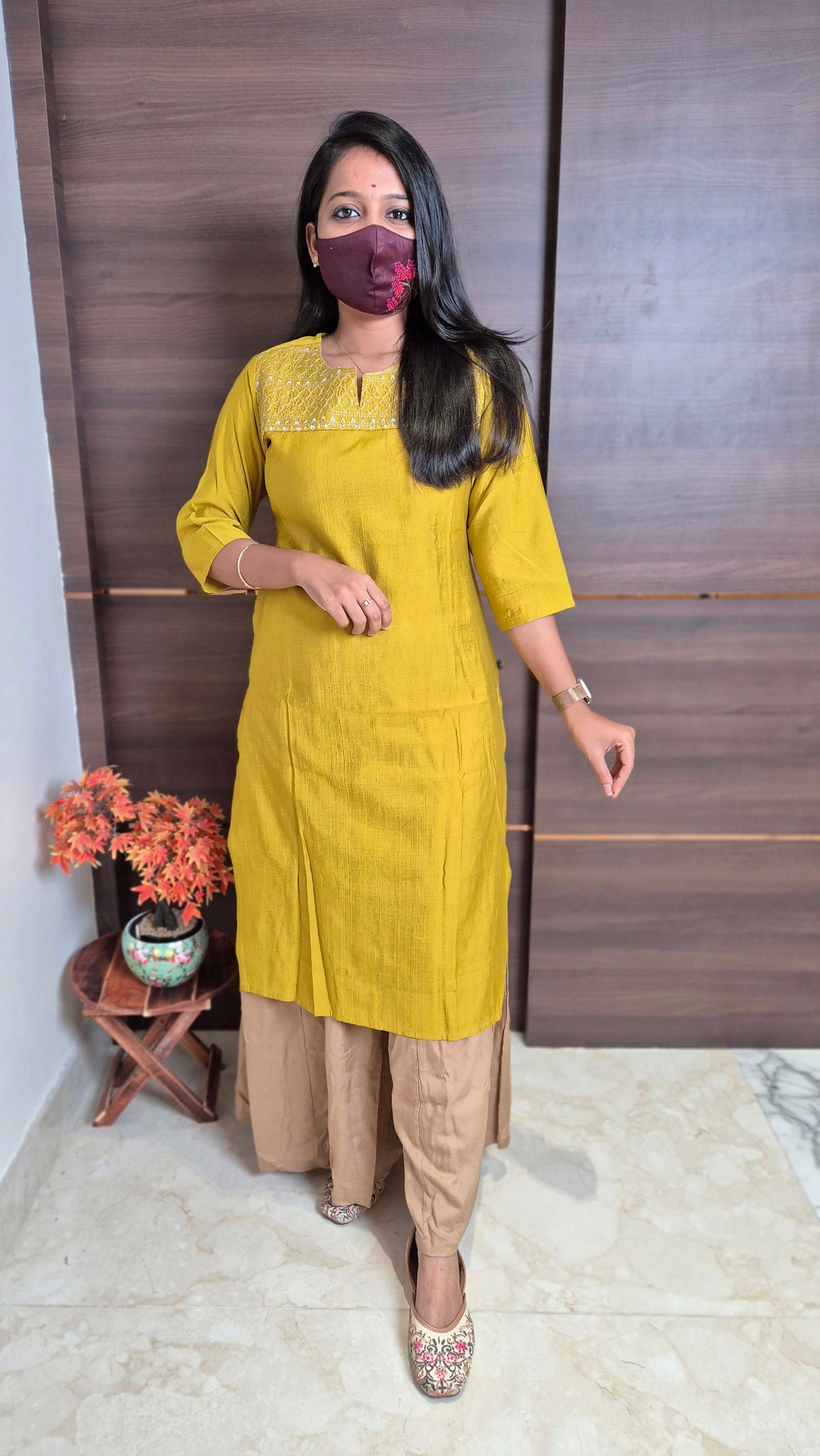 Office Wear - Embroidery (11319)