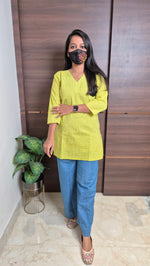 Western Short top(11370)