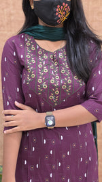 Office Wear - Embroidery (11554)