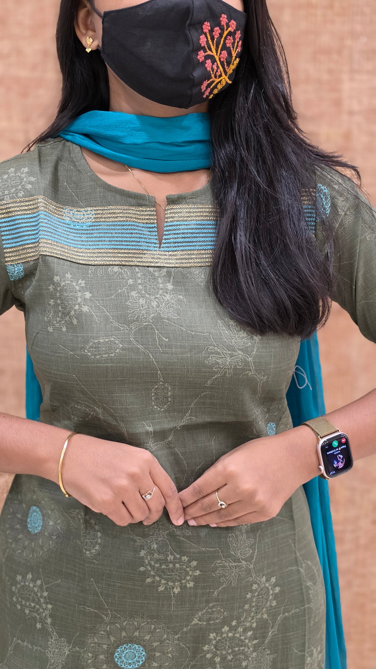 Office Wear - Embroidery (11556)