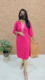 Office Wear - Embroidery (11552)