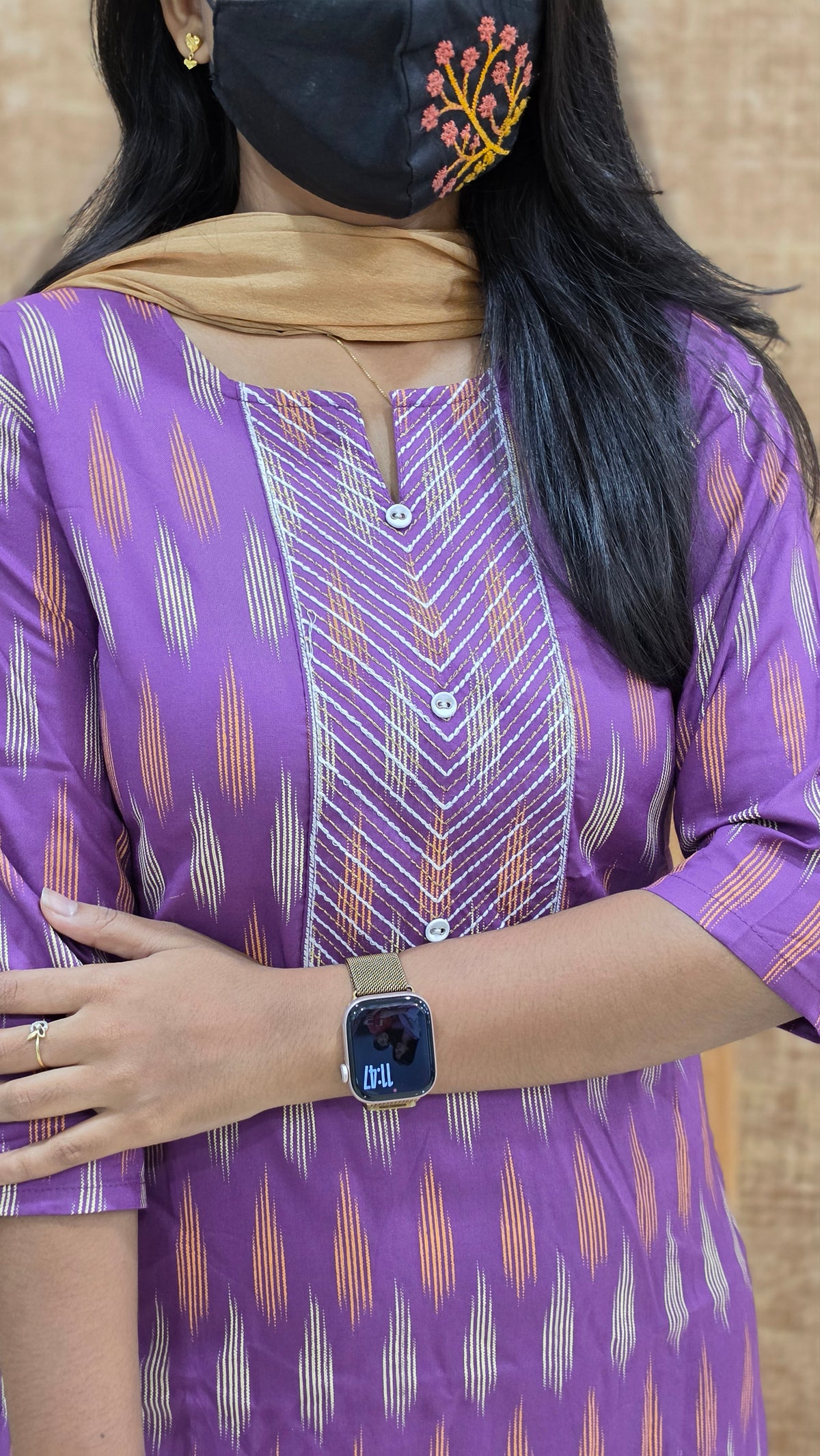 Office Wear - Embroidery (11553)