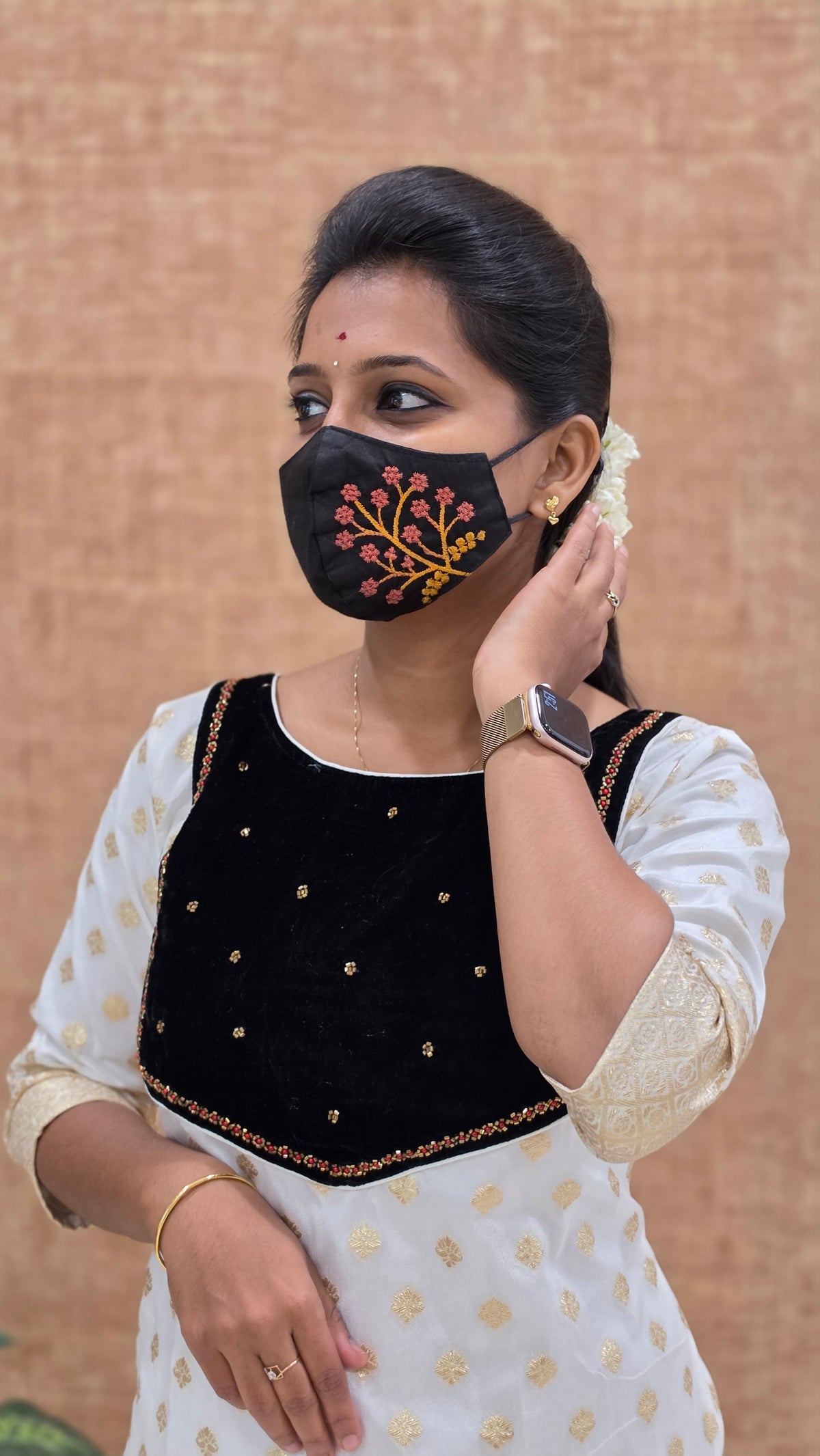 EthnicWear Kurti(11600)