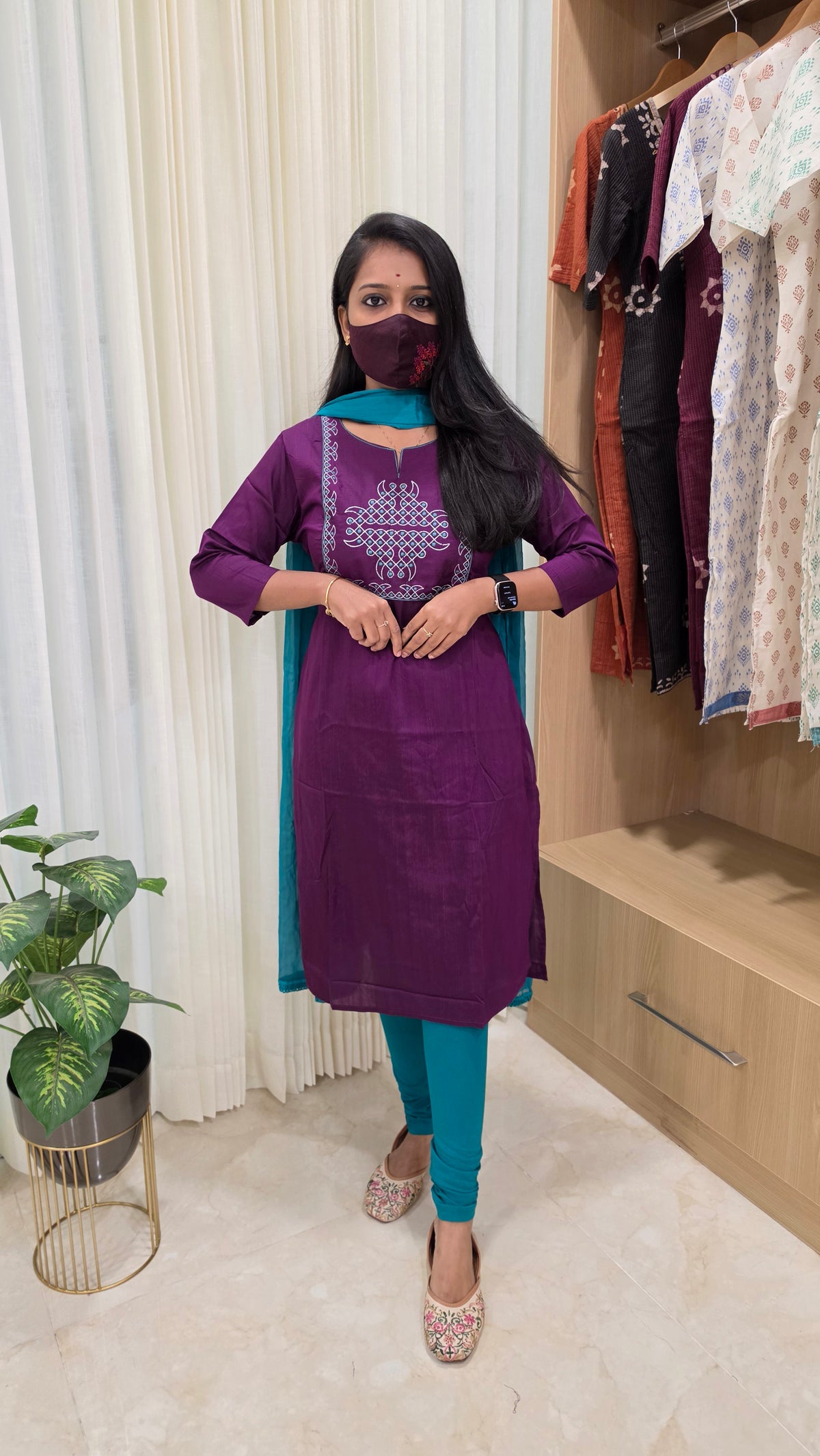 Office Wear - Embroidery(13114)