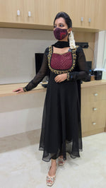 Meghna Ethnic set (Kurti+Dupatta)(13329)