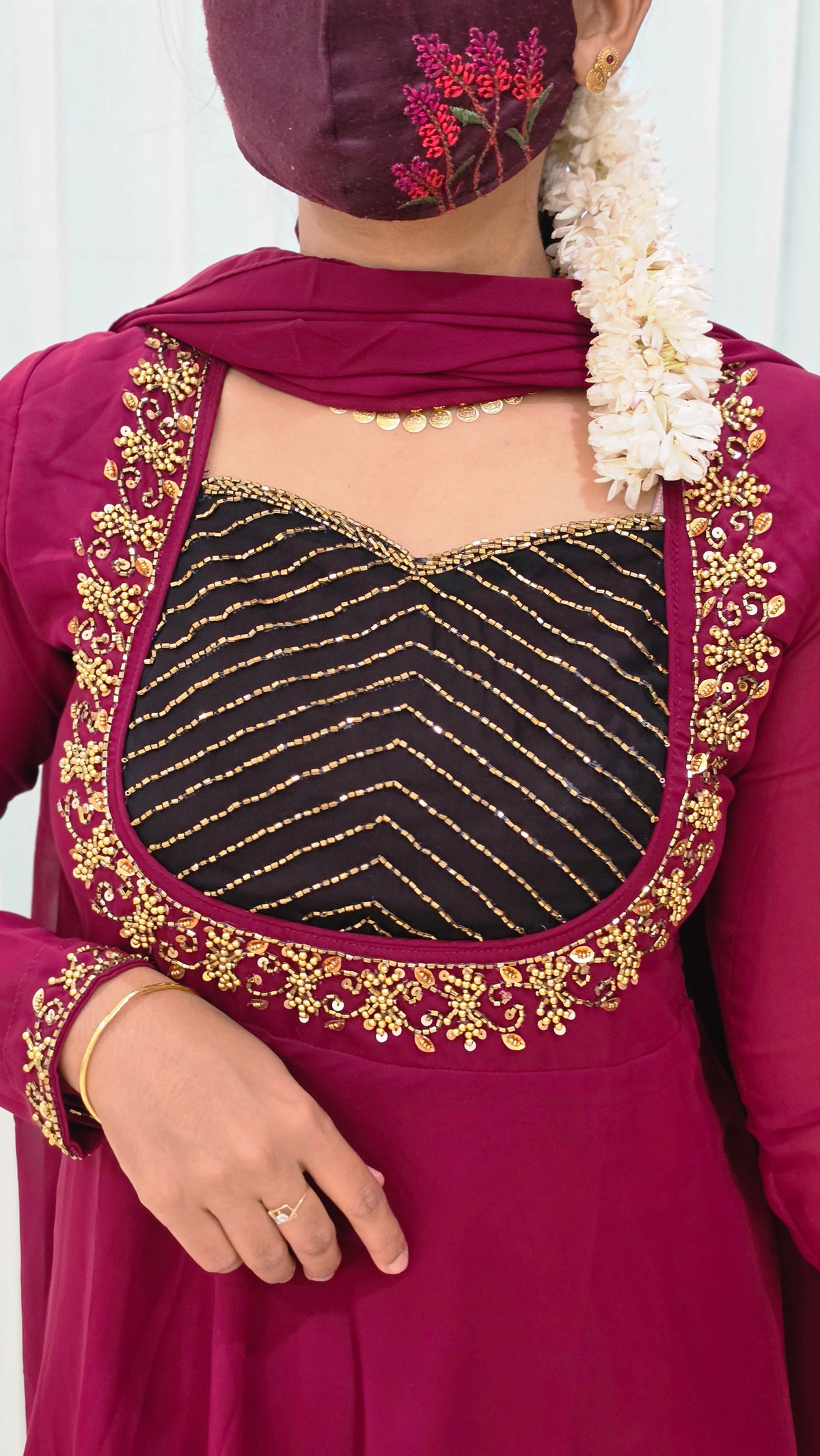 Meghna Ethnic set (Kurti+Dupatta)(13330)
