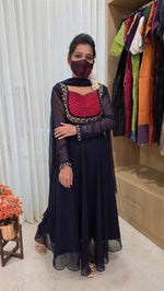 Meghna Ethnic set (Kurti+Dupatta)(13331)