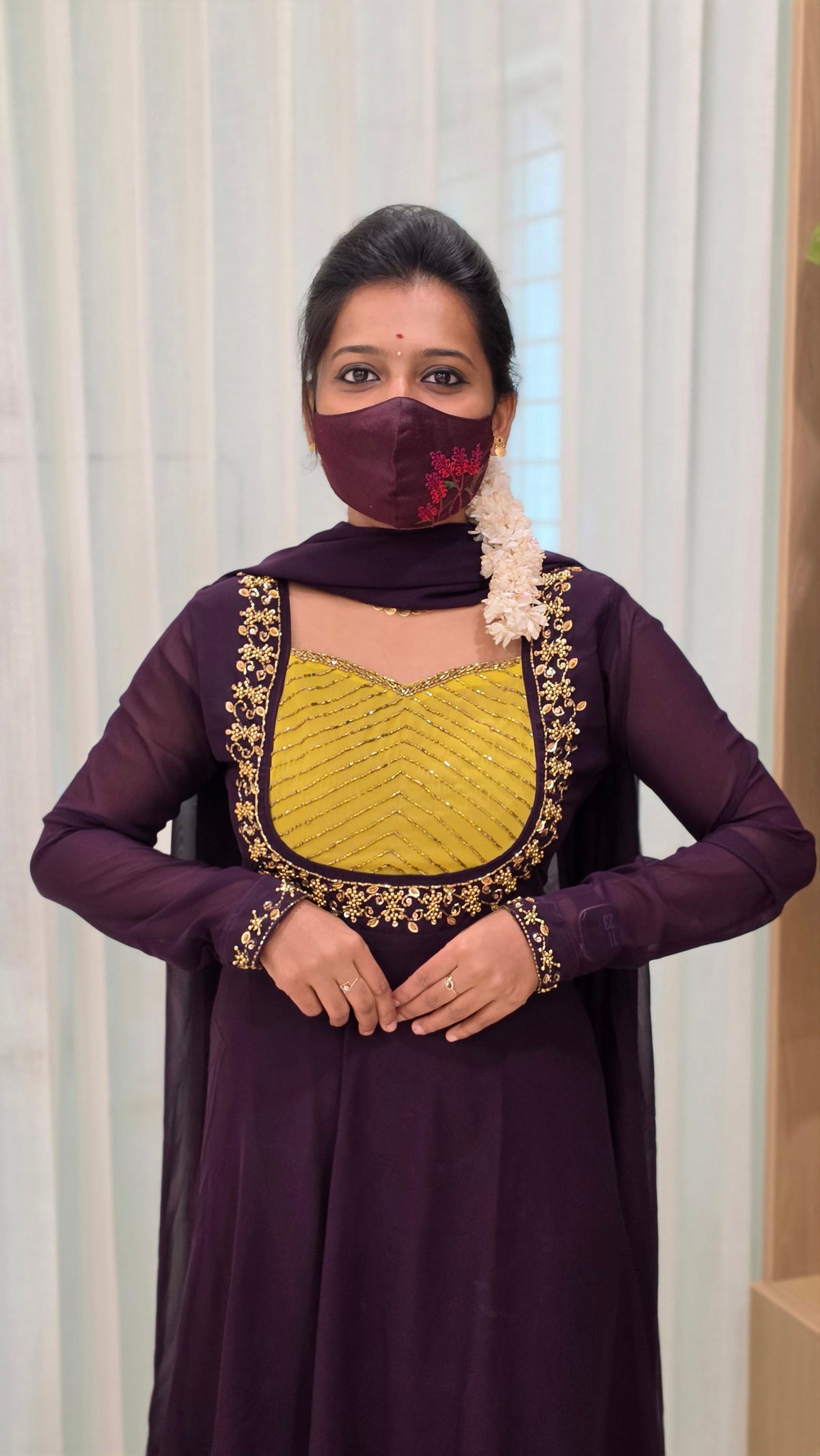 Meghna Ethnic set (Kurti+Dupatta)(13333)