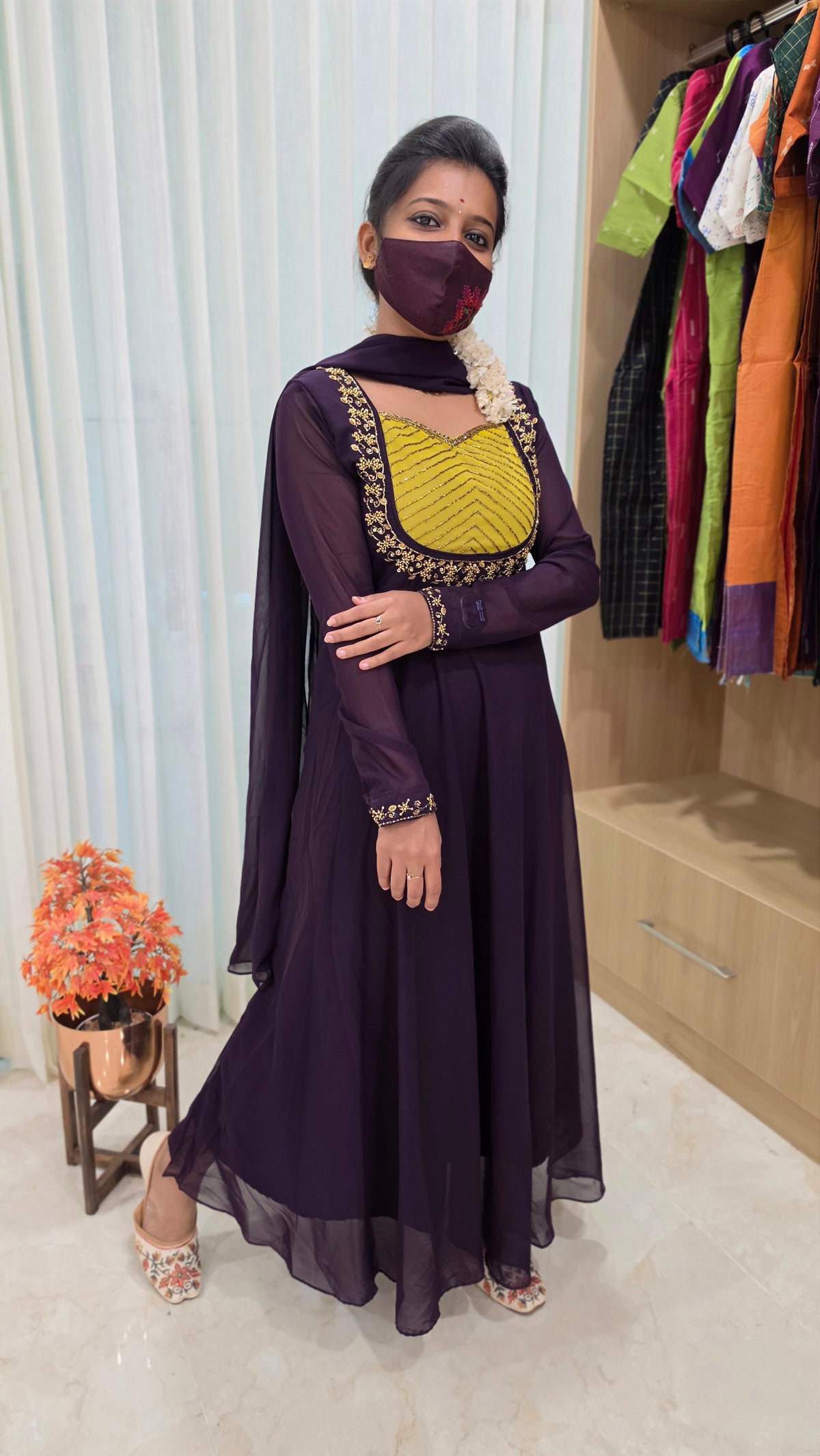 Meghna Ethnic set (Kurti+Dupatta)(13333)