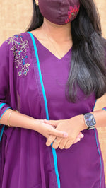 Dharani Festive Set (Kurti+Dupatta) (13437)