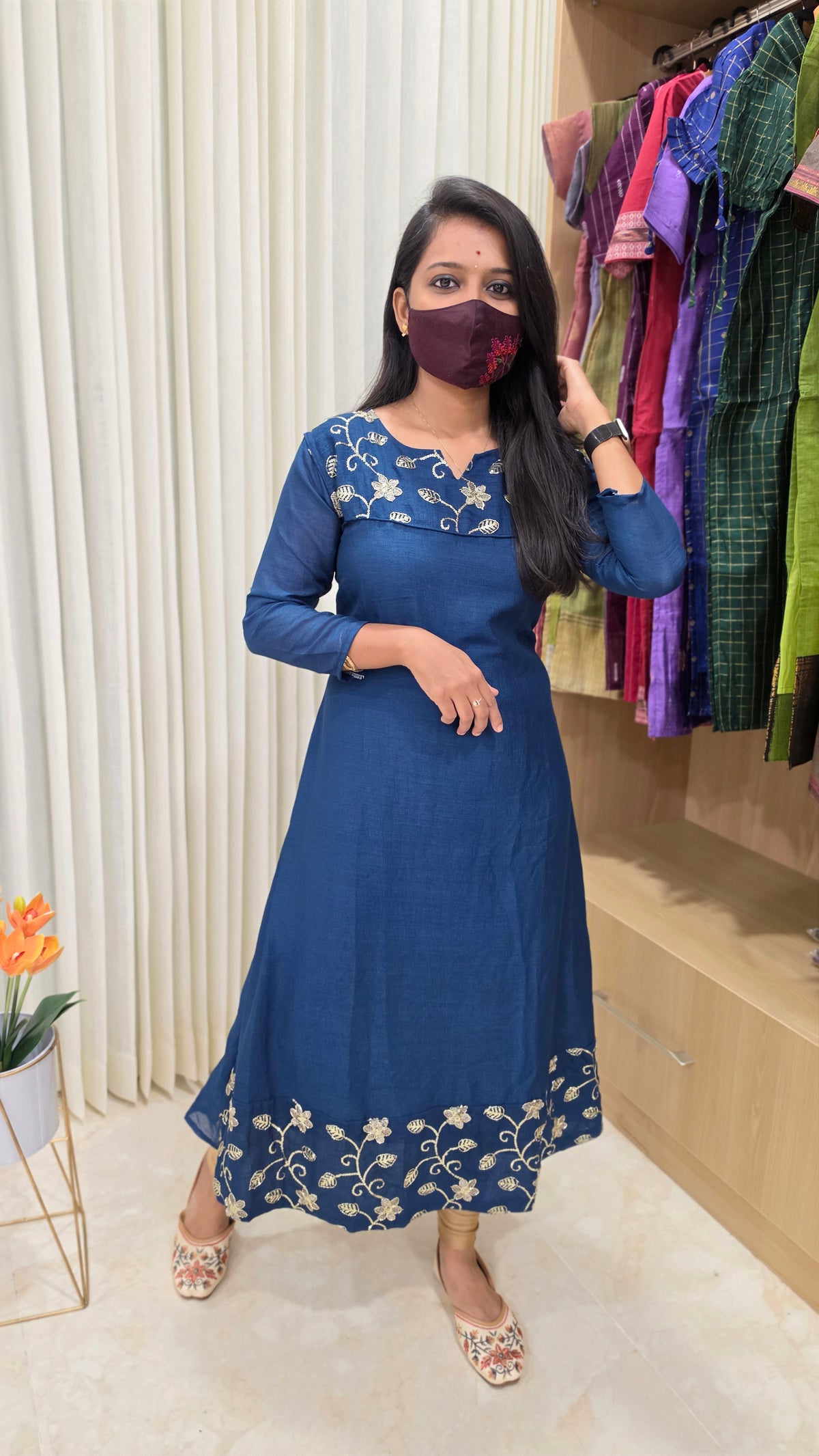 Ethinic wear kurti(13881)