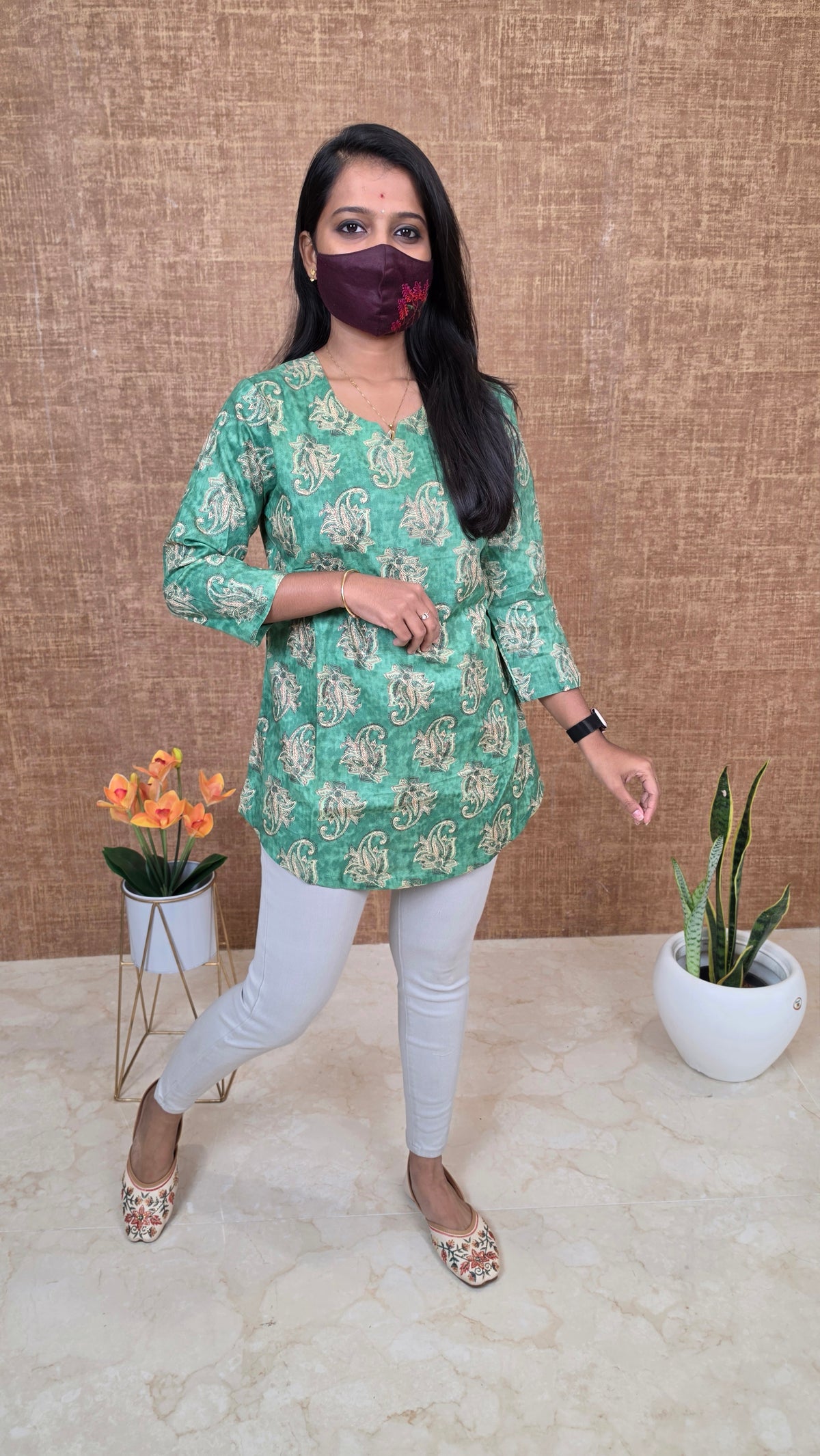 Short top kurti(13612)